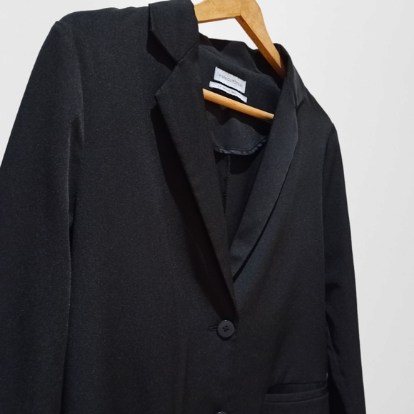 Urban Outfitters Women's Black Stripe Blazer - Picture 9 of 16